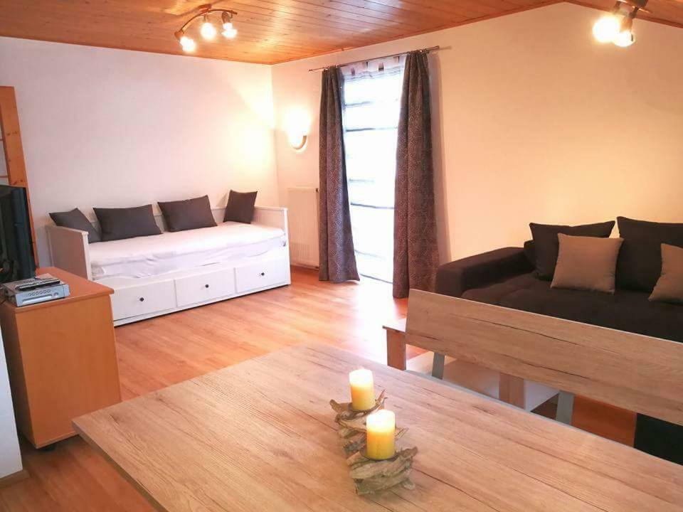 Schusterbauer Villa Koppl Luaran gambar